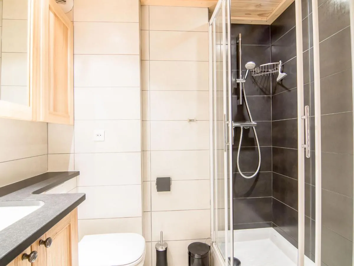 Image 4 of Studio Les Tommeuses – Val Claret-31 by Interhome