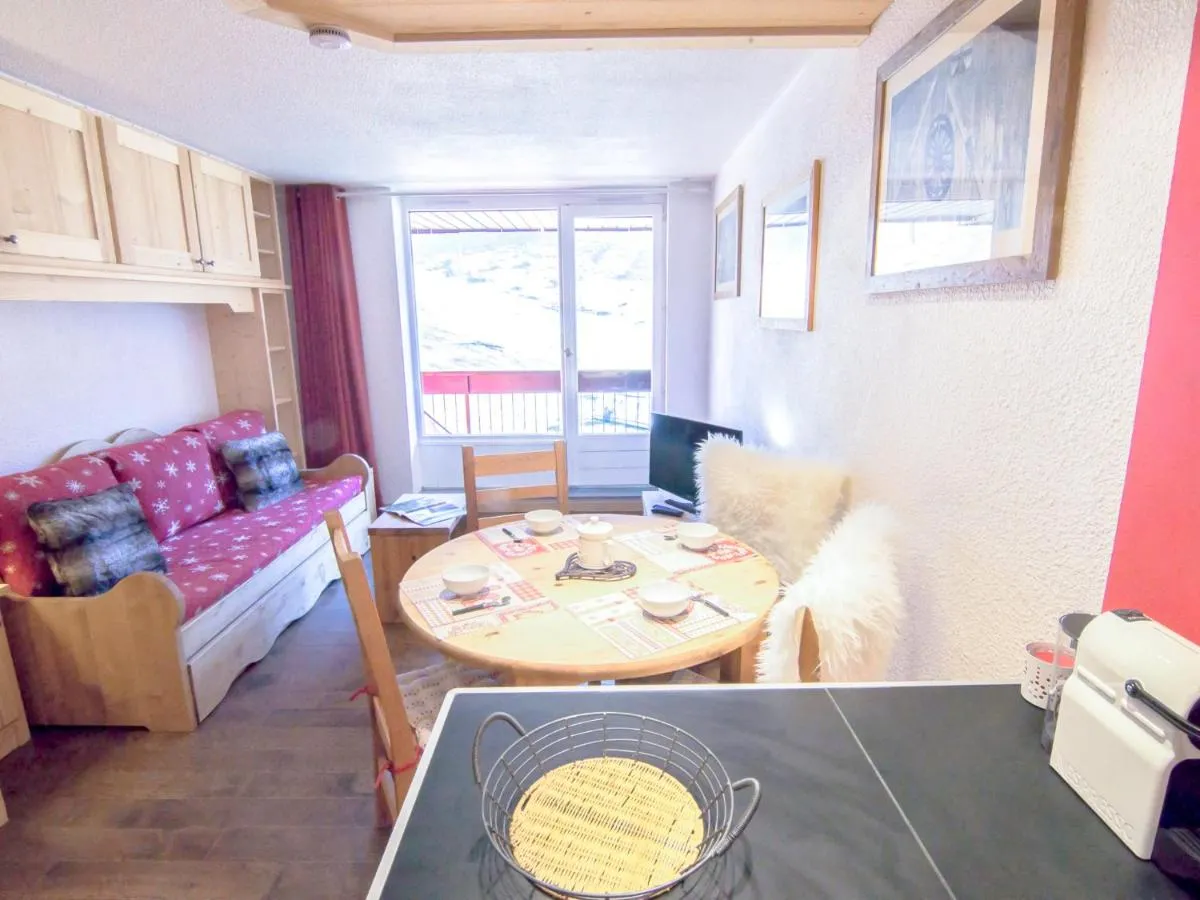 Image 6 of Studio Les Tommeuses – Val Claret-31 by Interhome