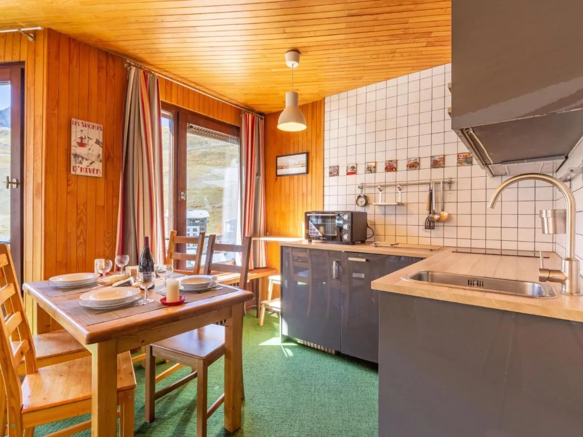 Image 1 of Studio Les Tufs – Val Claret-7 by Interhome