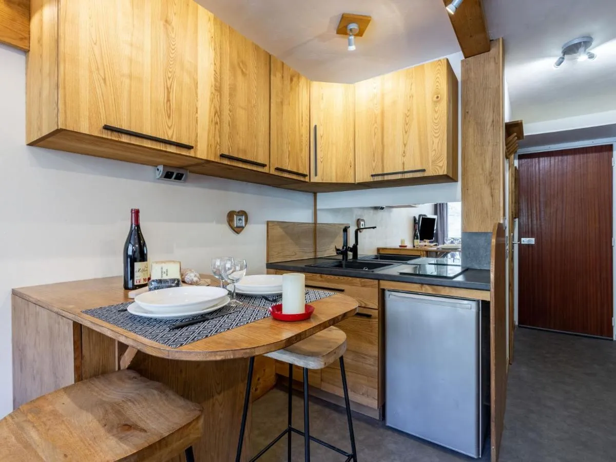 Image 2 of Studio Rond Point des Pistes – Val Claret-13 by Interhome