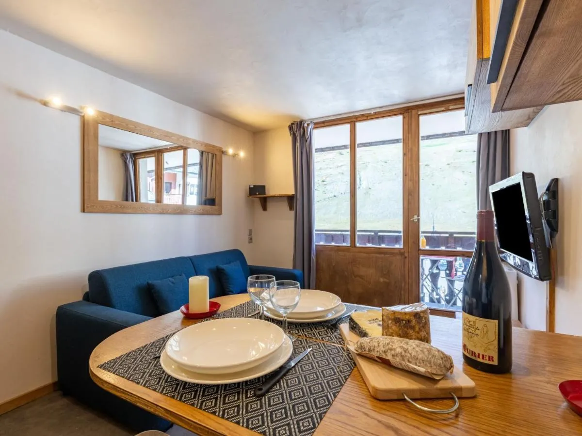 Image 1 of Studio Rond Point des Pistes – Val Claret-13 by Interhome