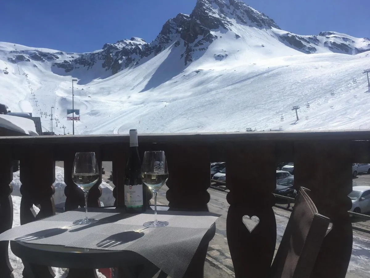 Image 2 of Studio cabine double balcon Tignes val claret ouvert toute l année