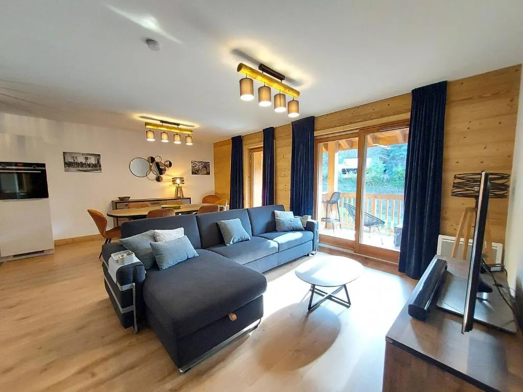 Image of Superbe Appartement Pied de Pistes pour 7 pers avec Balcon, WIFI et Parking – FR-1-356-495