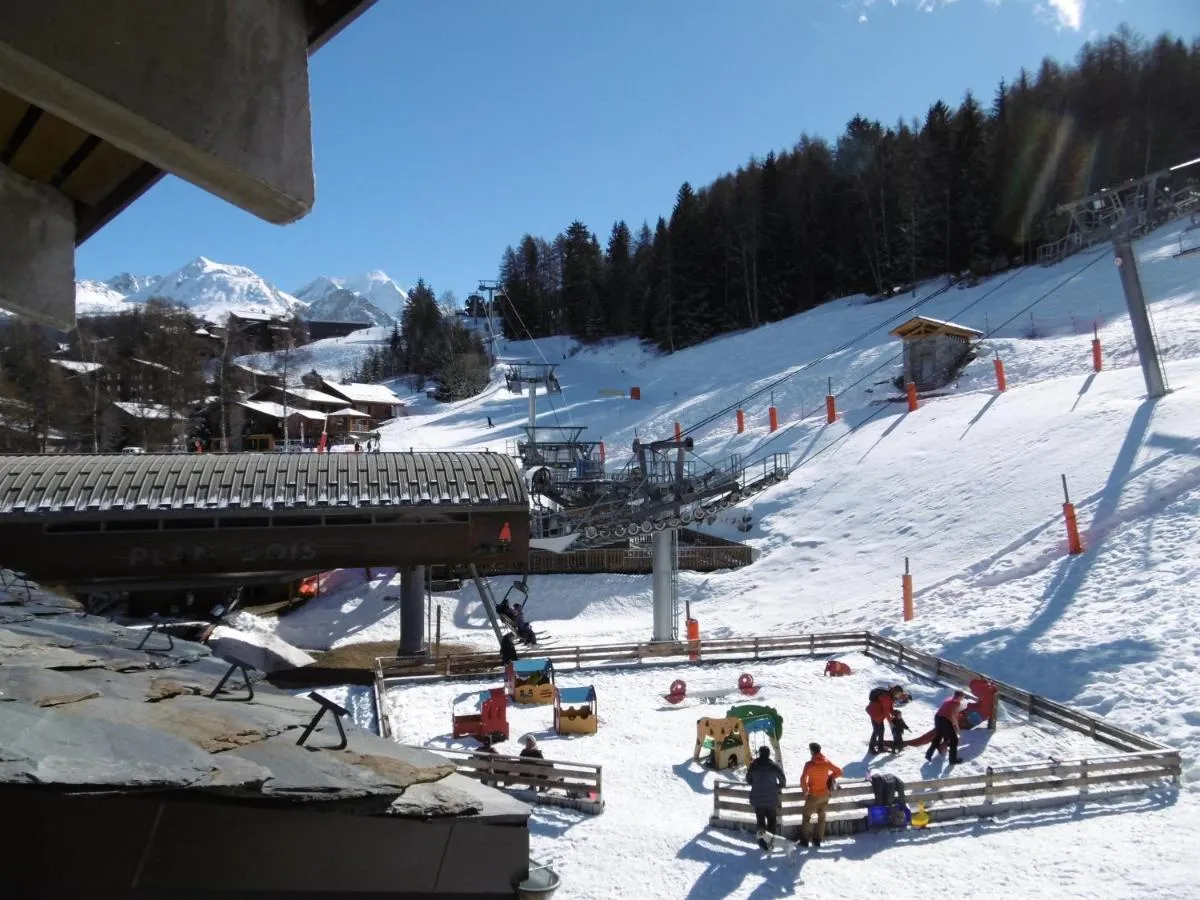 Image 2 of Superbe Duplex 45m2, au pied des pistes, La Plagne, avec WIFI