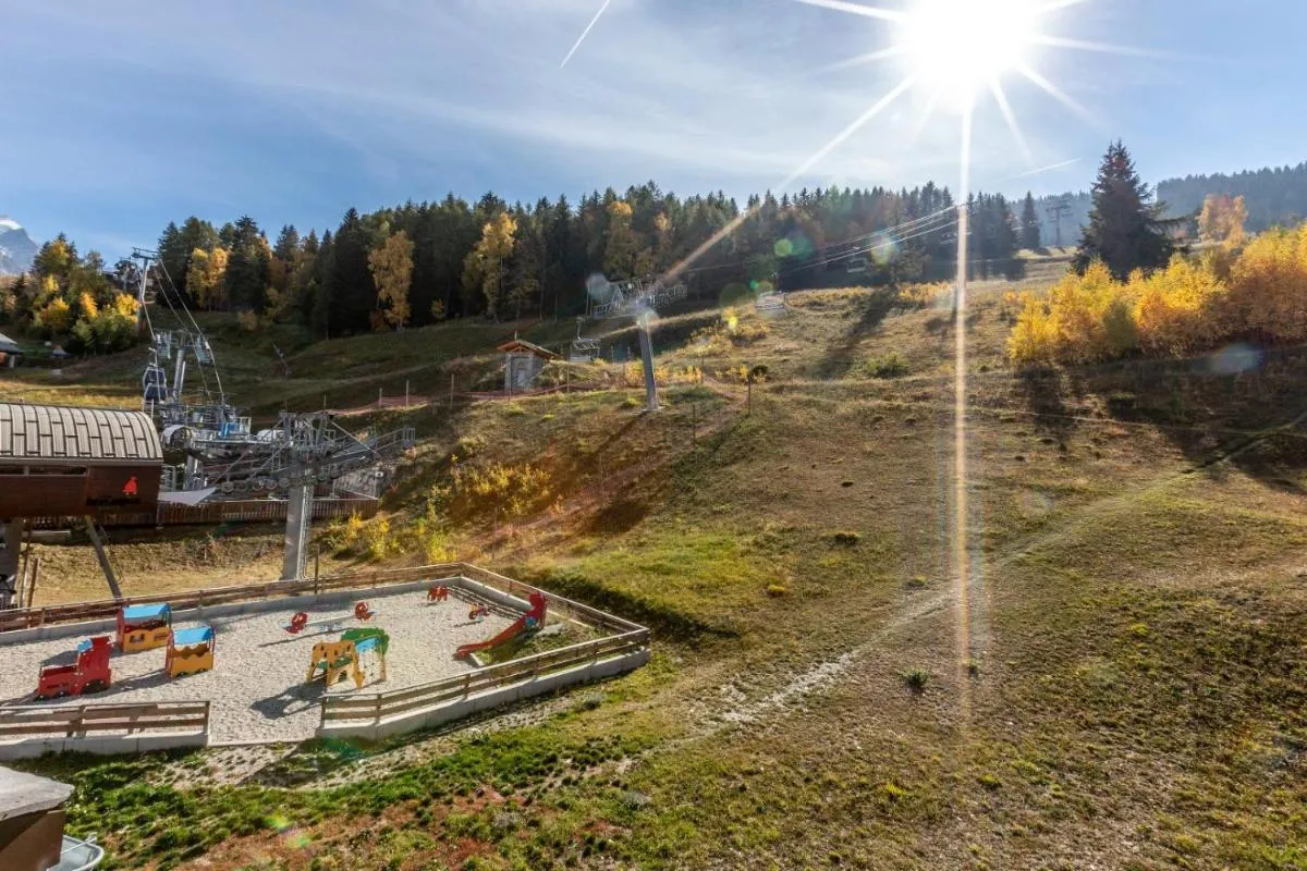 Image 1 of Superbe Duplex 45m2, au pied des pistes, La Plagne, avec WIFI