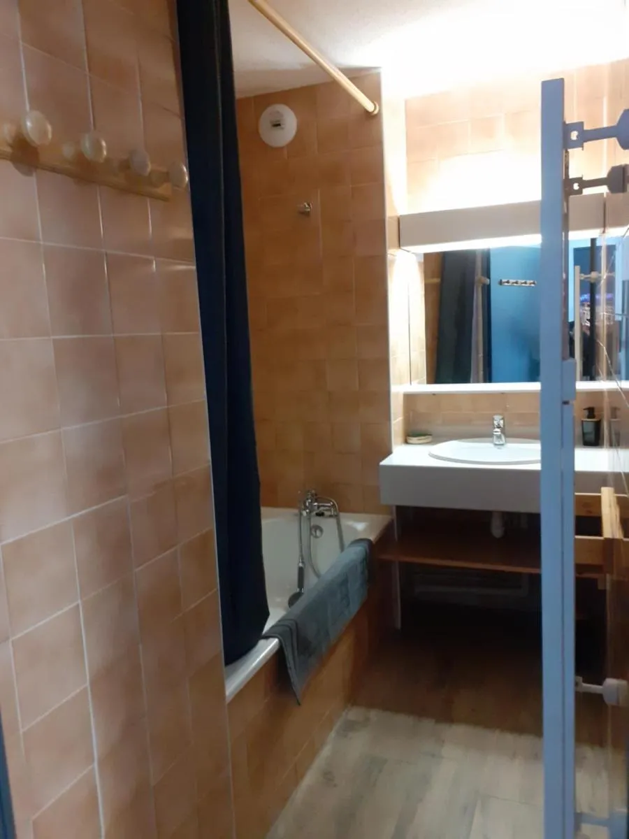 Image 1 of Superbe appartement en résidence skis aux pieds
