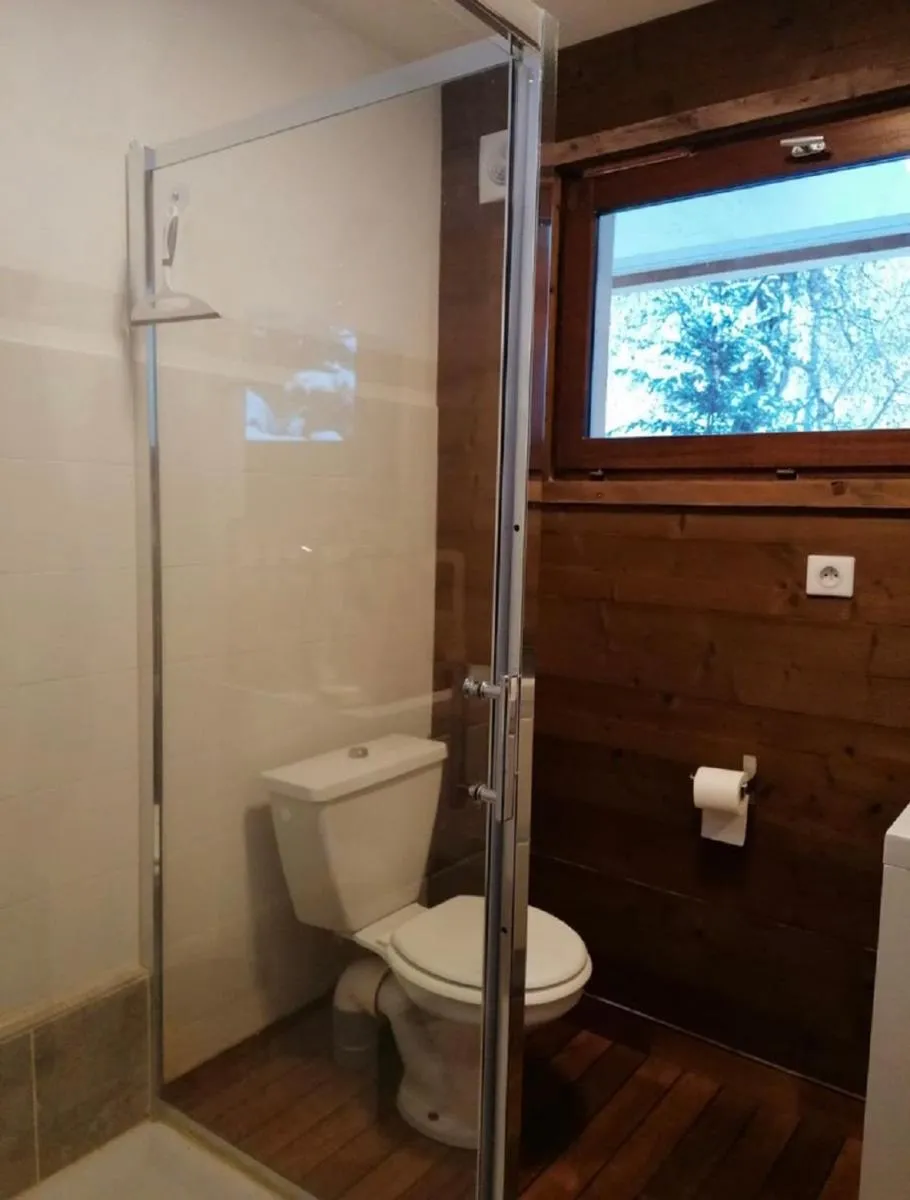 Image 3 of Très bel appartement face au lac de Bozel