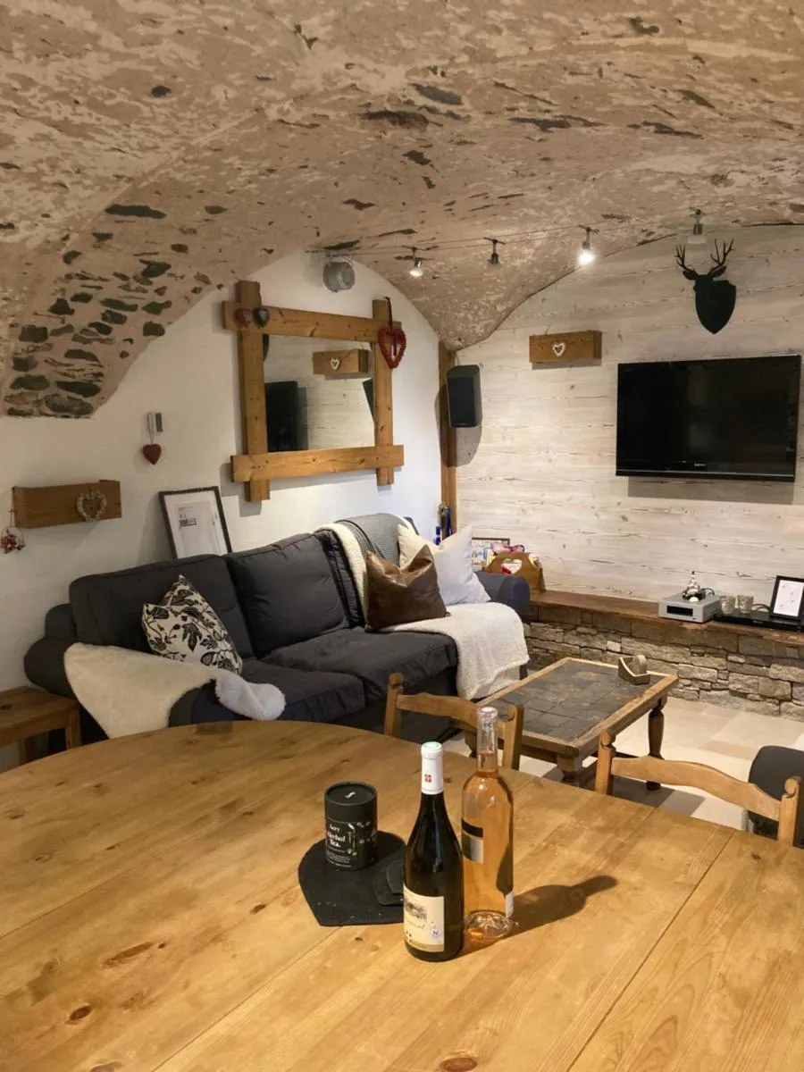 Image 5 of Two Bedroom Apartment La Voute, Chandon near Meribel – Sleeps 4 Adults or 2 Adults and 3 Children