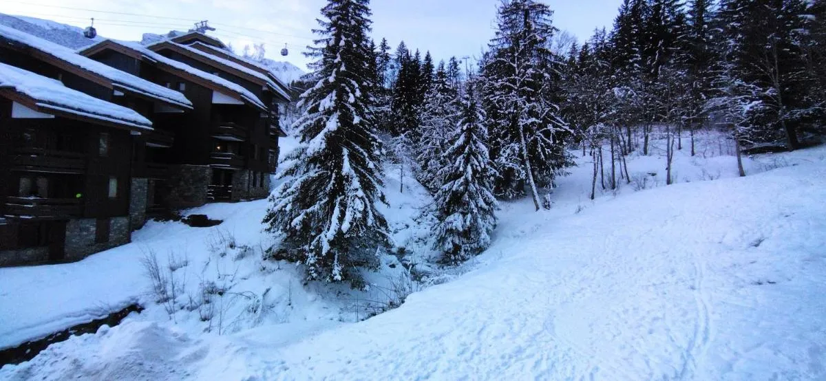 Image 2 of Valmorel