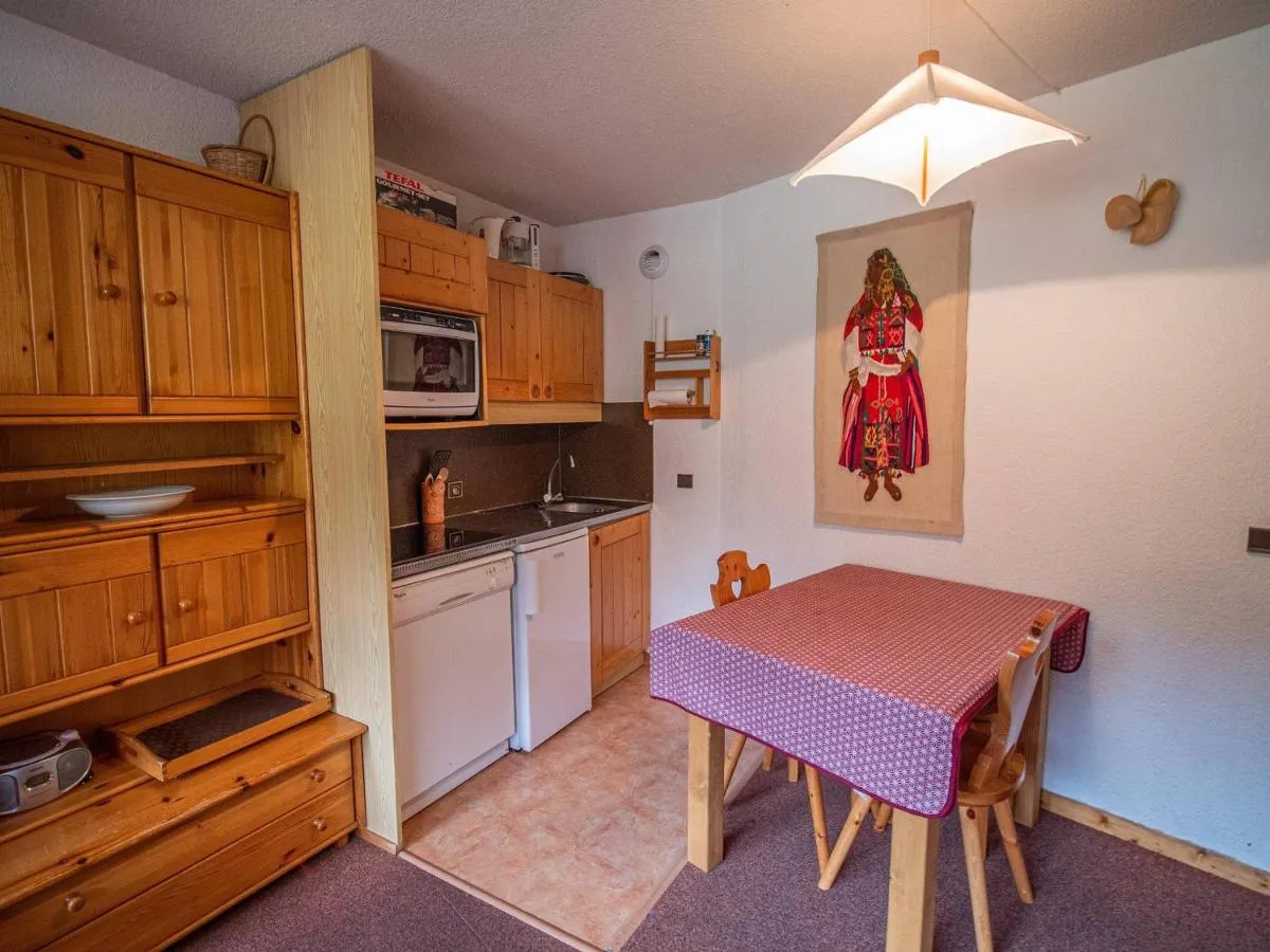 Image 2 of Valmorel : 3P lumineux, pied des pistes, proche ESF, balcon sud-est – FR-1-356-319