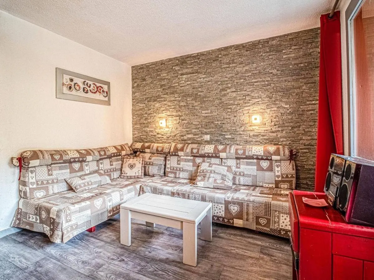 Image 4 of Valmorel – Appartement 2 pièces avec balcon, accès pistes et animaux admis – FR-1-356-494