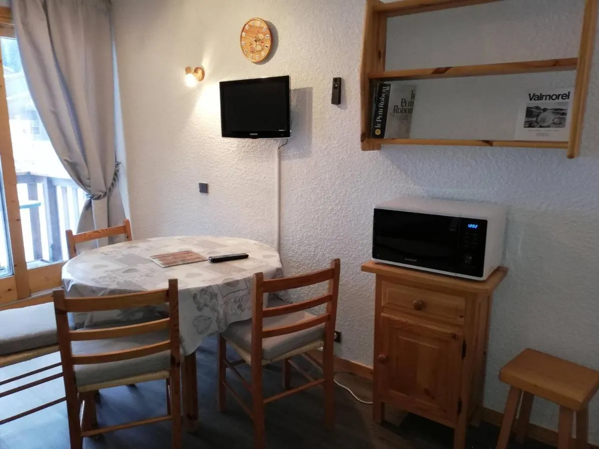 Image 3 of Valmorel: Apt Ski aux Pieds, 4 pers, Balcon – FR-1-356-496