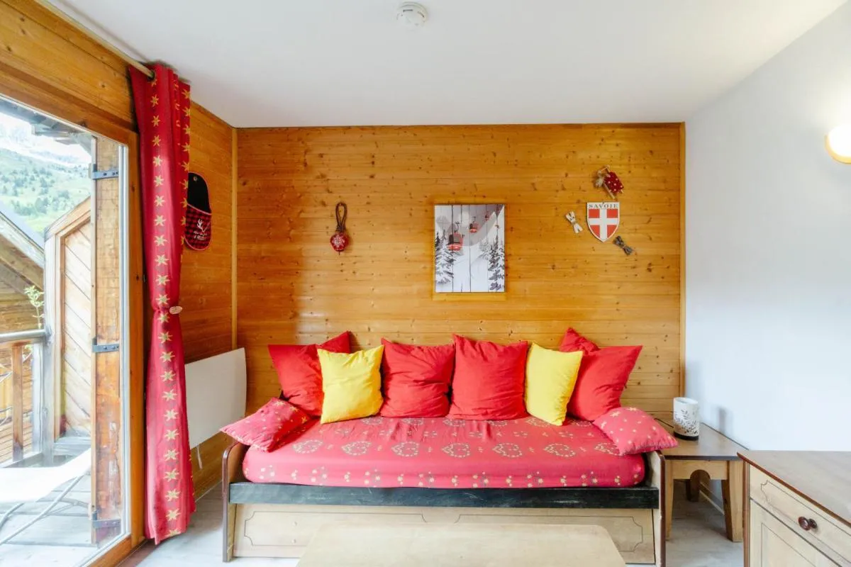 Image 3 of Village gaulois-appt 48r