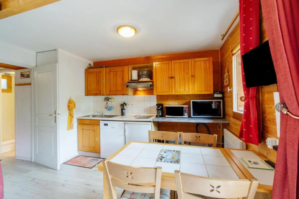 Image 5 of Village gaulois-appt 48r