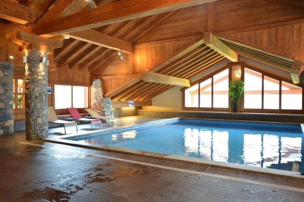 Image 1 of Vue exceptionnelle, piscine, spa, fitness