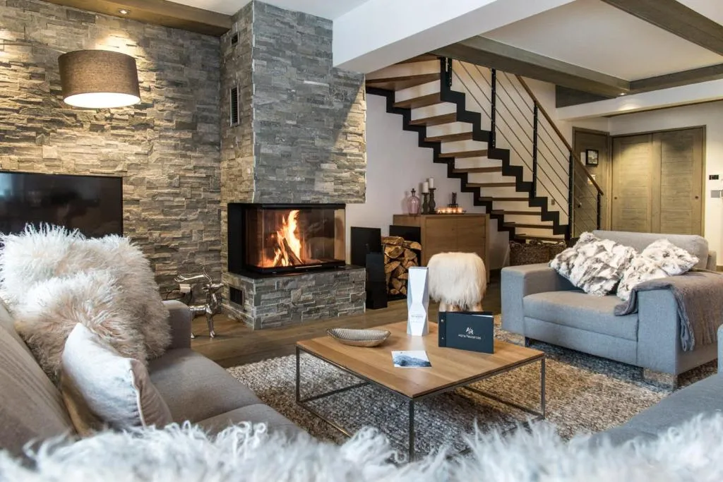 Image of Whistler Lodge by Alpine Resorts