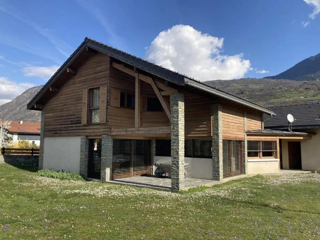 Image of chalet pierre et bois