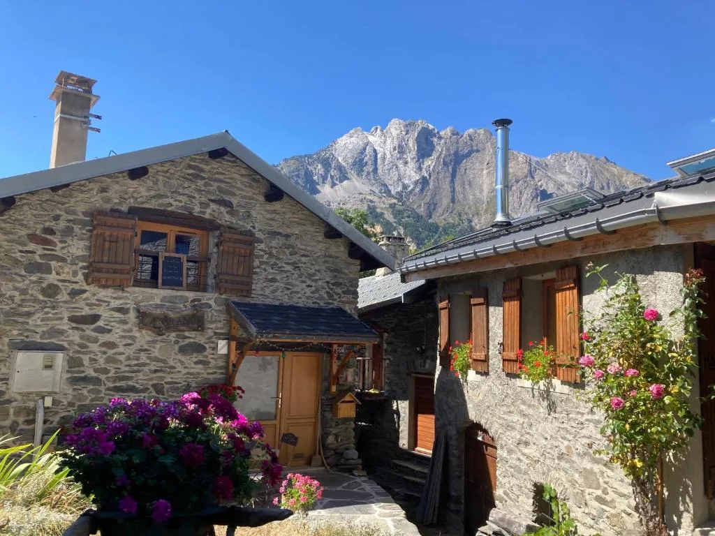 Image of chalet st michel de maurienne