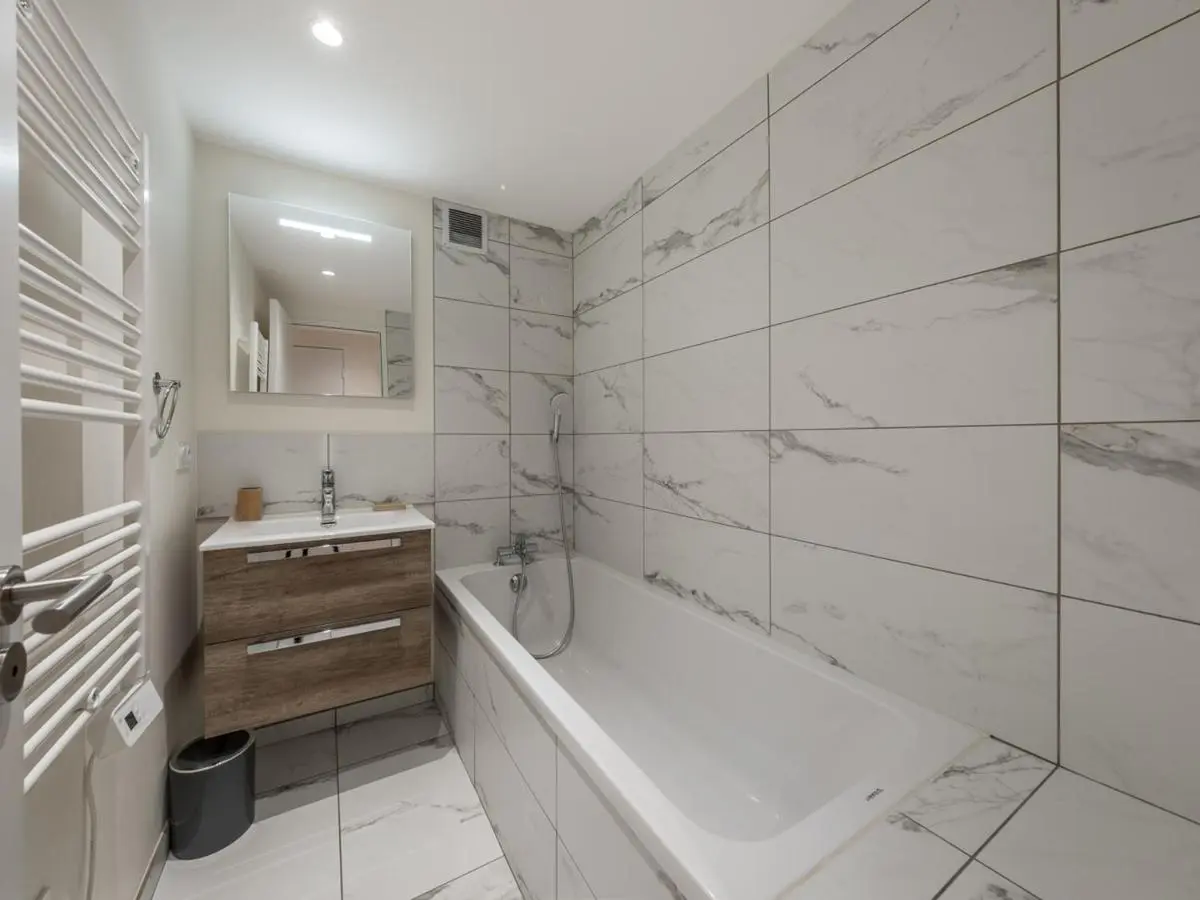 Image 2 of Appartement spacieux Courchevel avec 3 chambres pour un séjour unique – FR-1-613A-40
