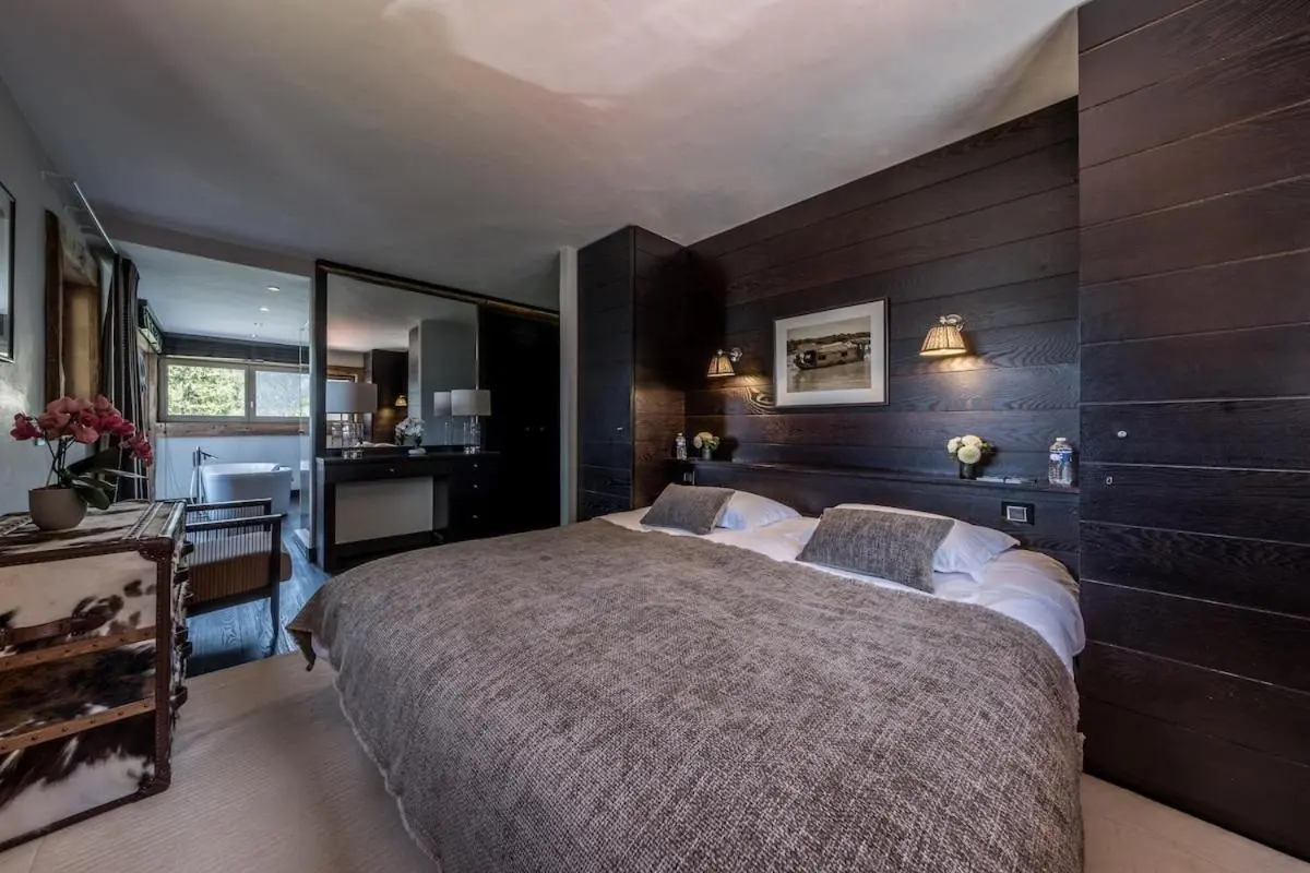 Image 1 of Chalet Artic – 5 bedrooms – Bed&Breakfast – Courchevel 1550