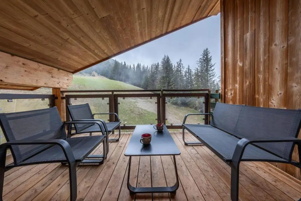 Image of Courchevel cozy Penthouse with Views & Parking Residence Hellebore
