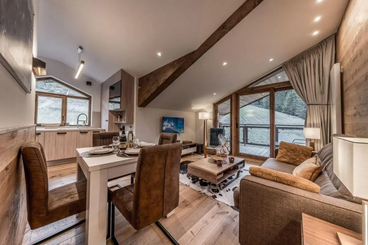 Image 1 of Courchevel cozy Penthouse with Views & Parking Residence Hellebore
