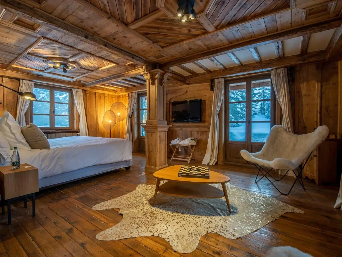 Image 1 of Luxueux Chalet à Courchevel avec Piscine, Hammam et Sauna – FR-1-613A-27