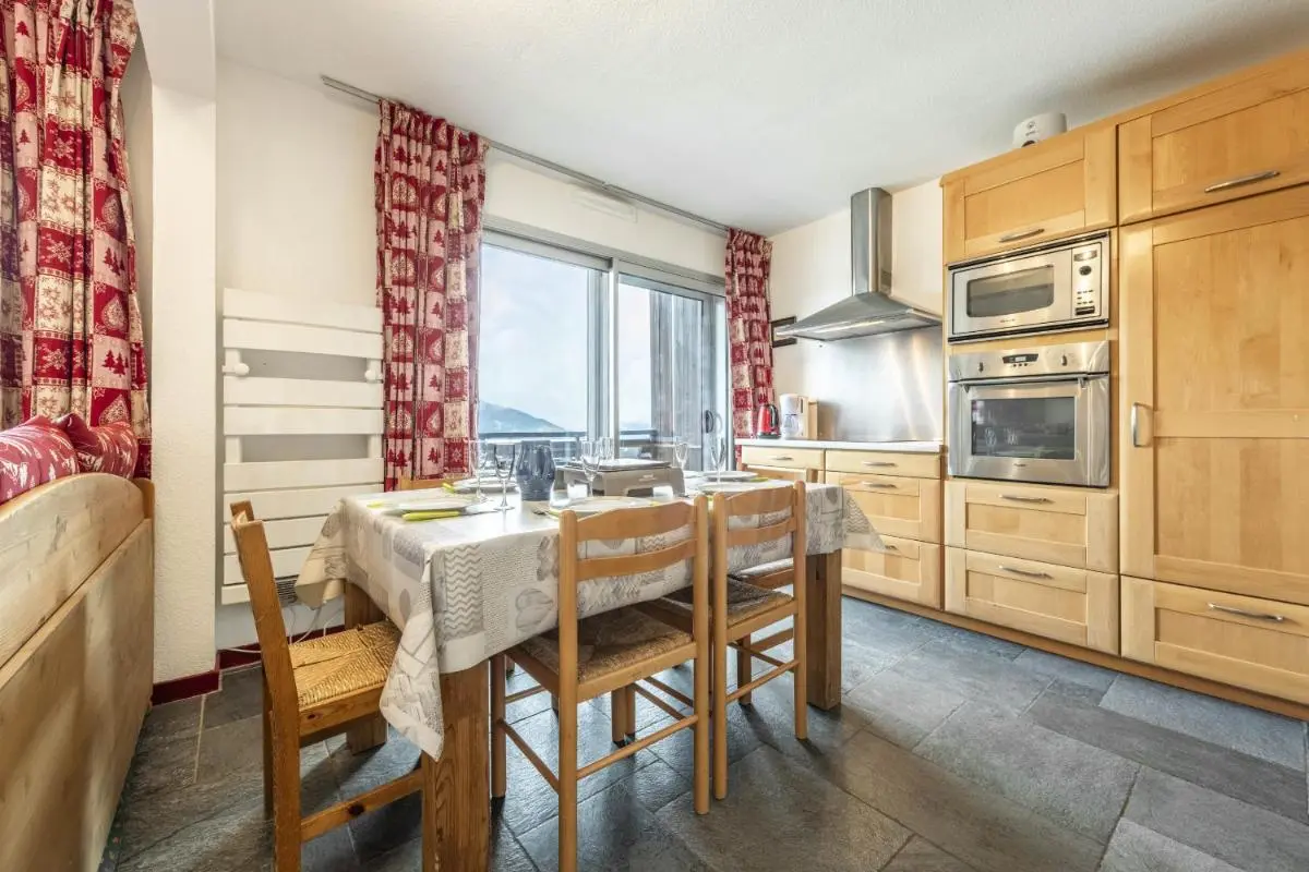 Image 3 of Smartstay – Appartement cosy courchevel 1850