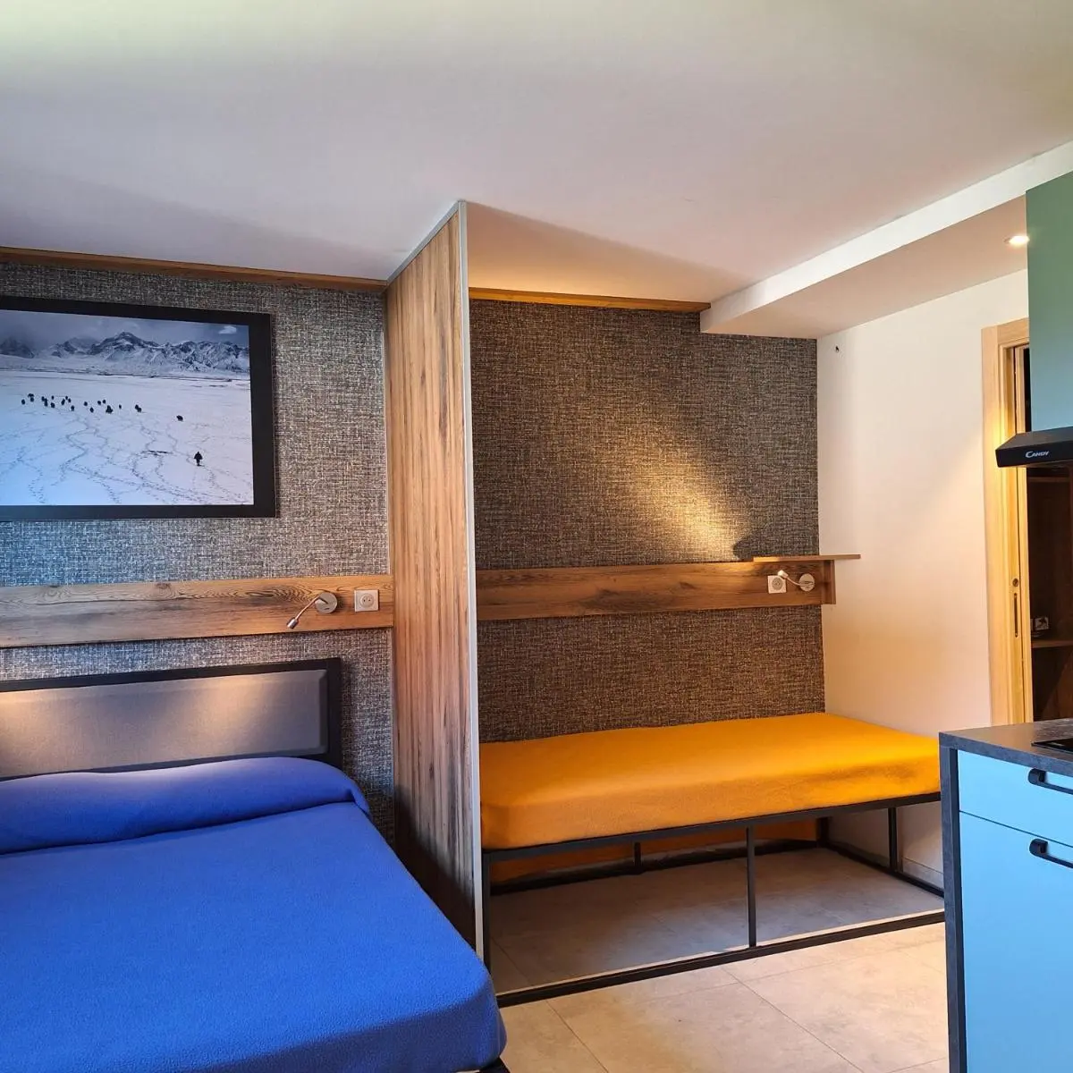 Image 6 of Studio Ariondaz