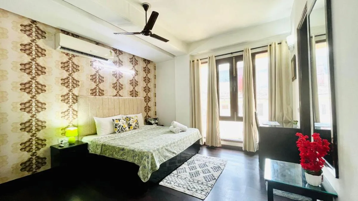 Image 1 of BluO Classic Studio – Green Park Hauz Khas Village