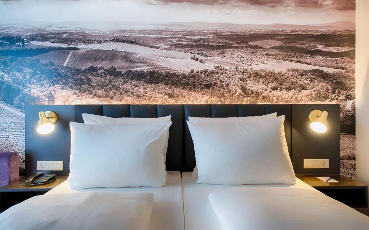 Image of De Grand Hotel Near Delhi Airport