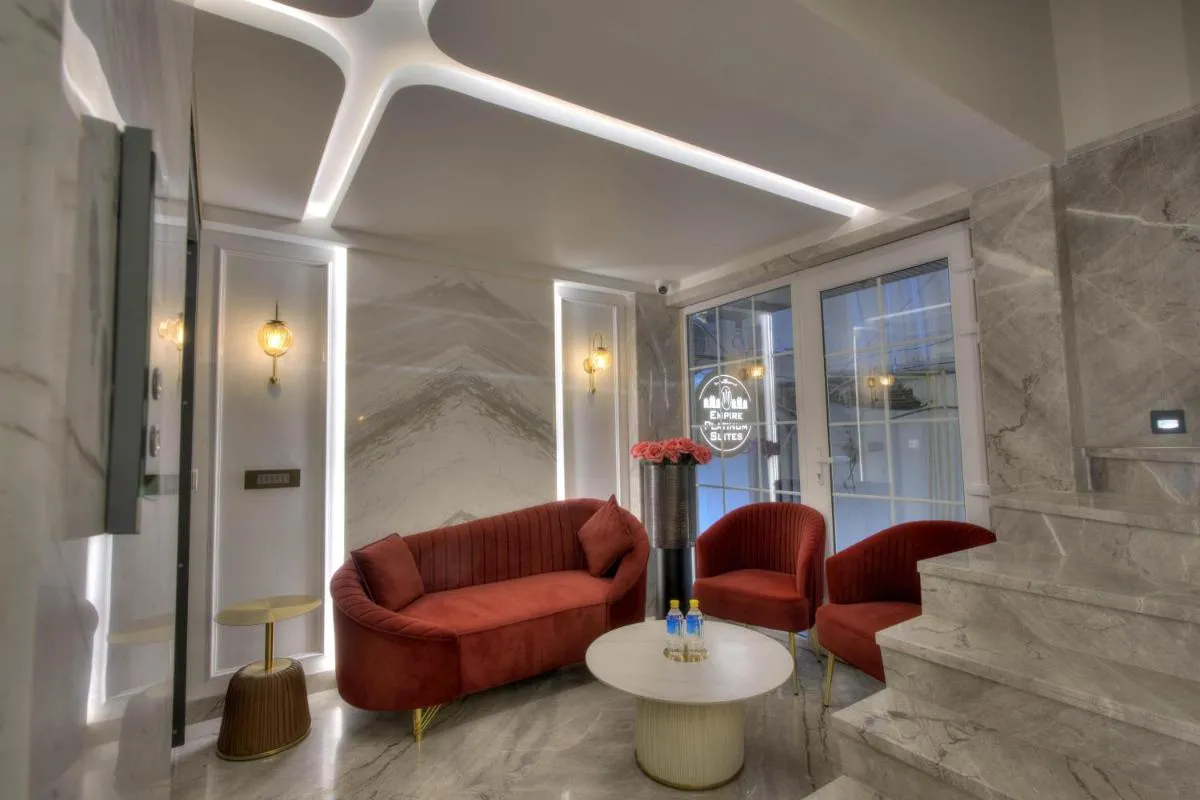 Image 4 of EMPIRE PLATINUM SUITES