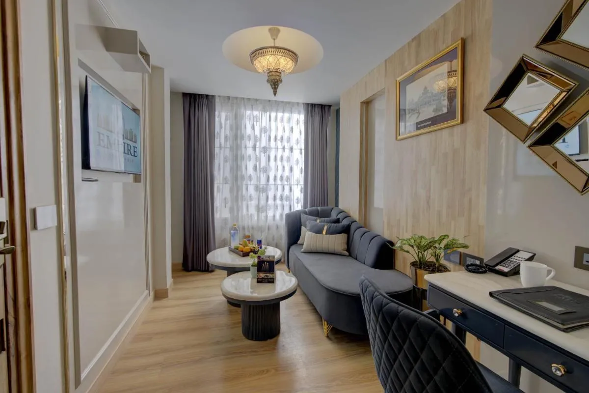 Image 6 of EMPIRE PLATINUM SUITES