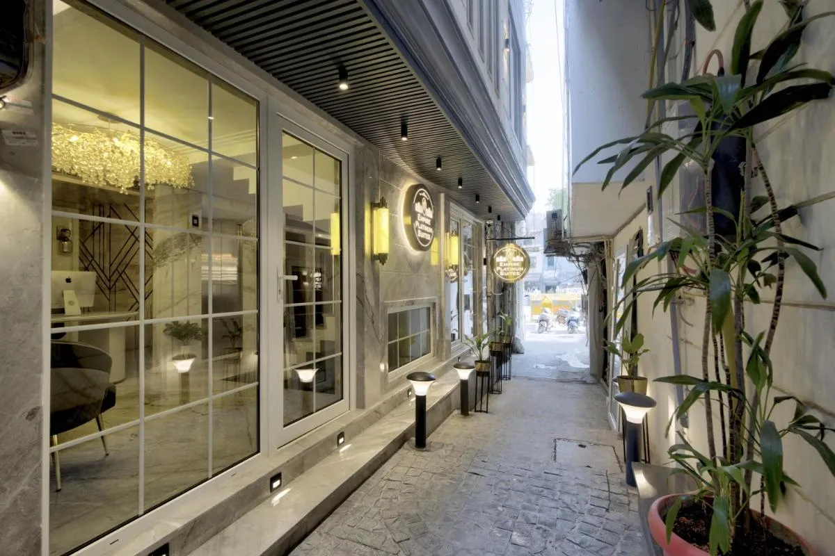 Image 3 of EMPIRE PLATINUM SUITES