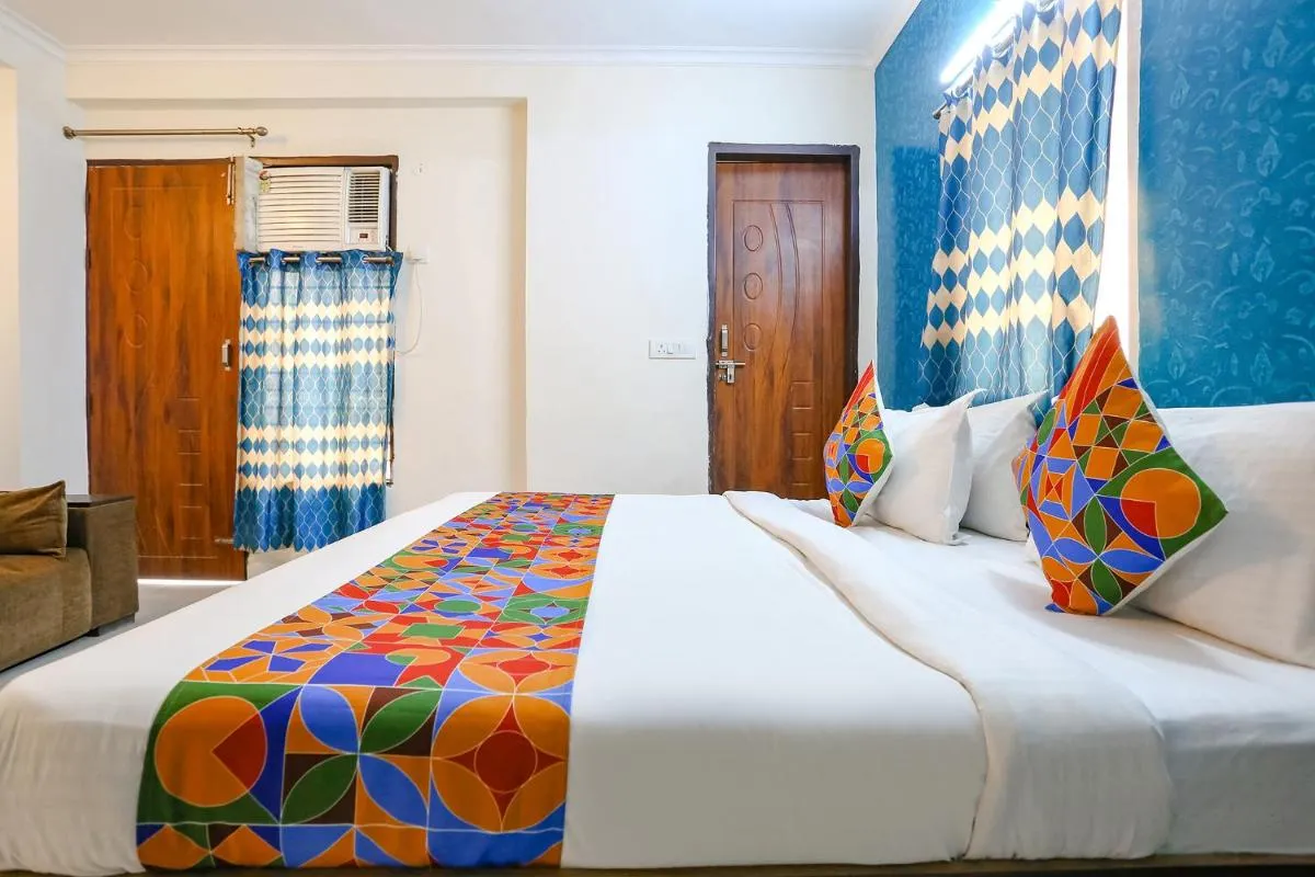 Image 6 of FabExpress Mirage