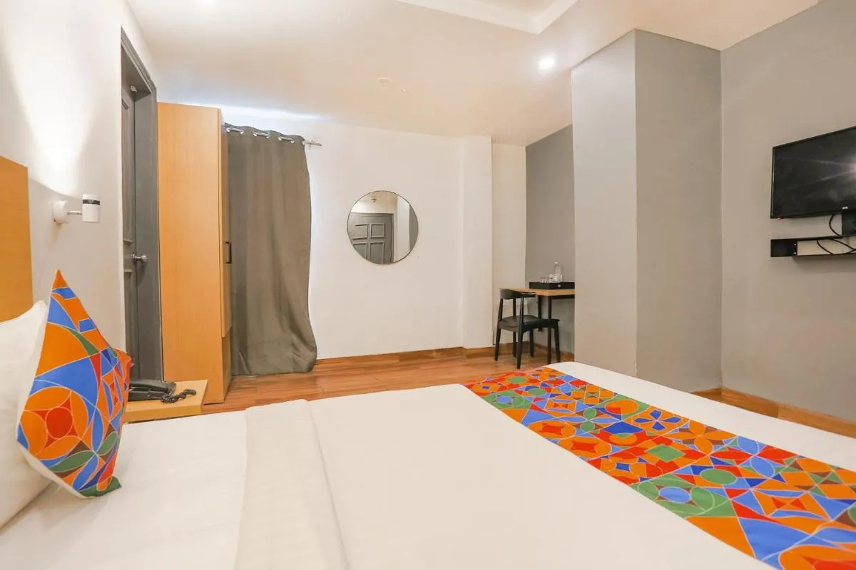 Image 3 of FabExpress PP Residency