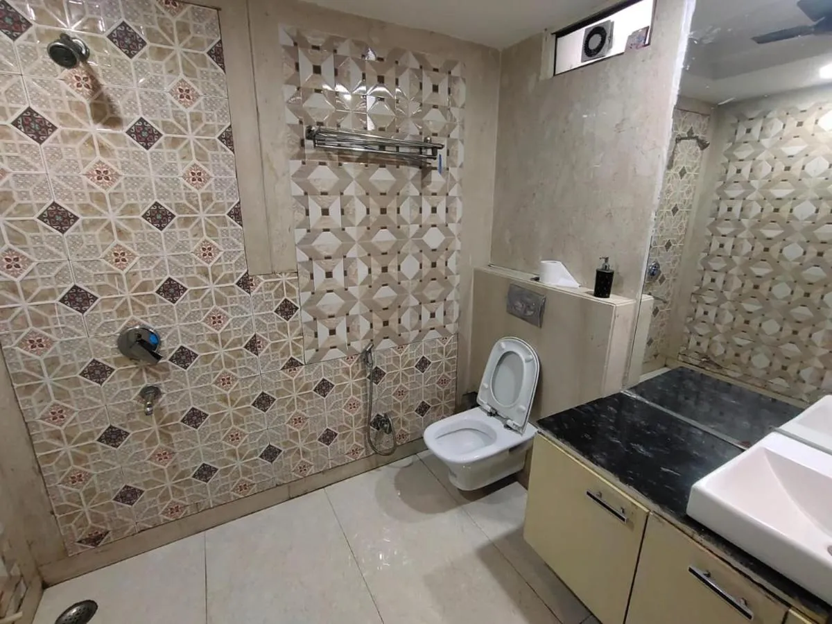 Image 2 of Feb Residency