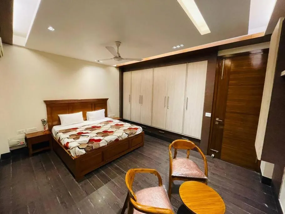 Image of Fortune Home Service Apartment 4Bhk D-163 Saket