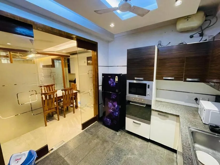 Image 4 of Fortune Home Service Apartment 4Bhk D-163 Saket