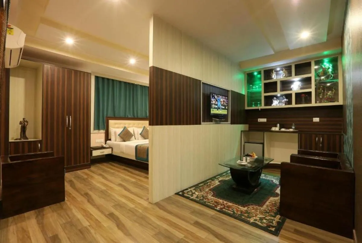 Image 1 of Grand Castel Blue At IGI Airport