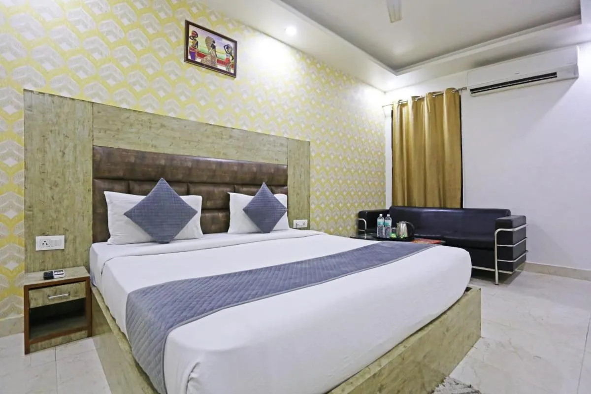 Image 5 of HOTEL ROYAL STAY NEAR IGI T3 delhi