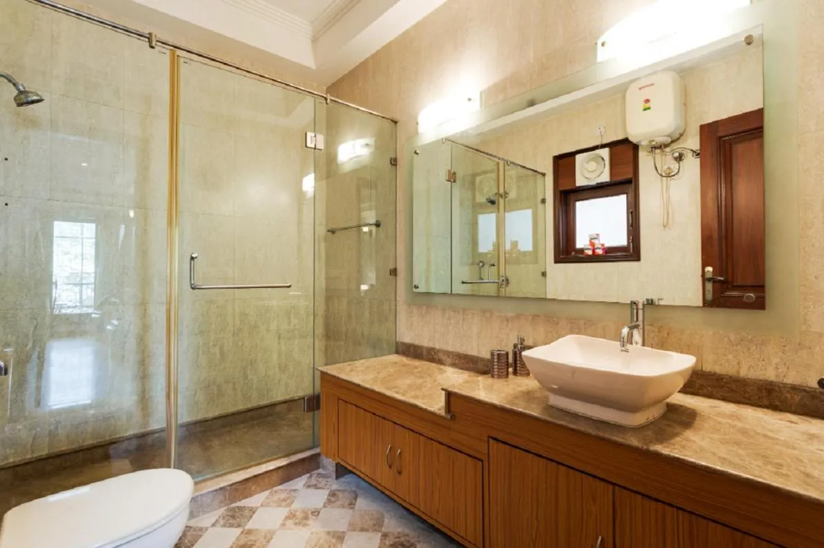 Image 2 of Hostie Aarna – 4BHK Independent Apartment at Kailash Colony, South Delhi