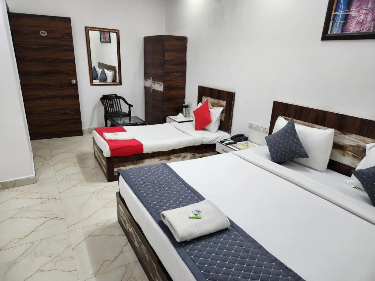 Image 2 of Hotel AMBS Plaza Near IGI Airport Delhi