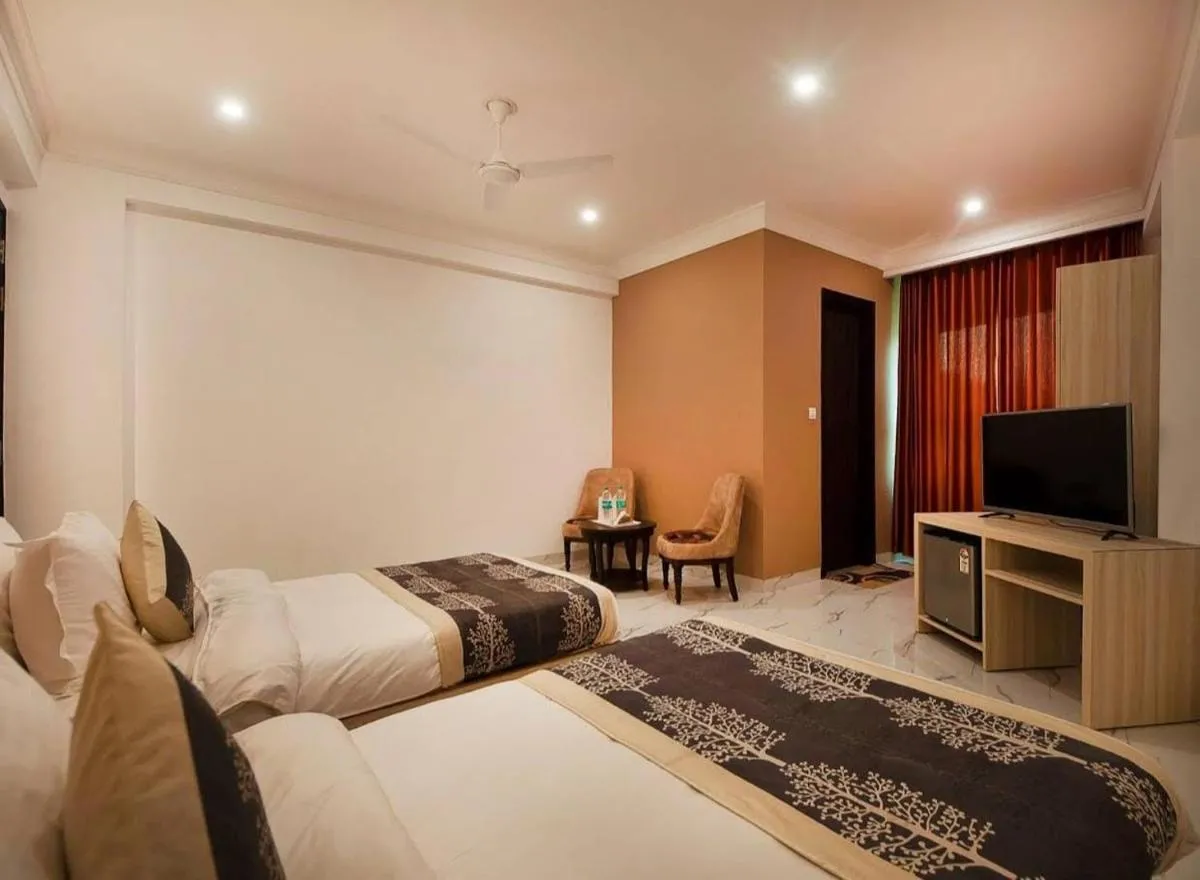 Image 1 of Hotel Almora Palace Near Delhi Airport