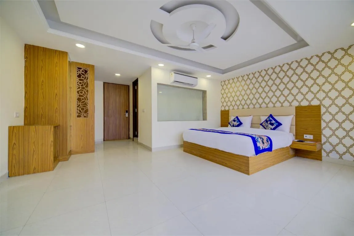 Image of Hotel Decent Suites – Delhi Airport