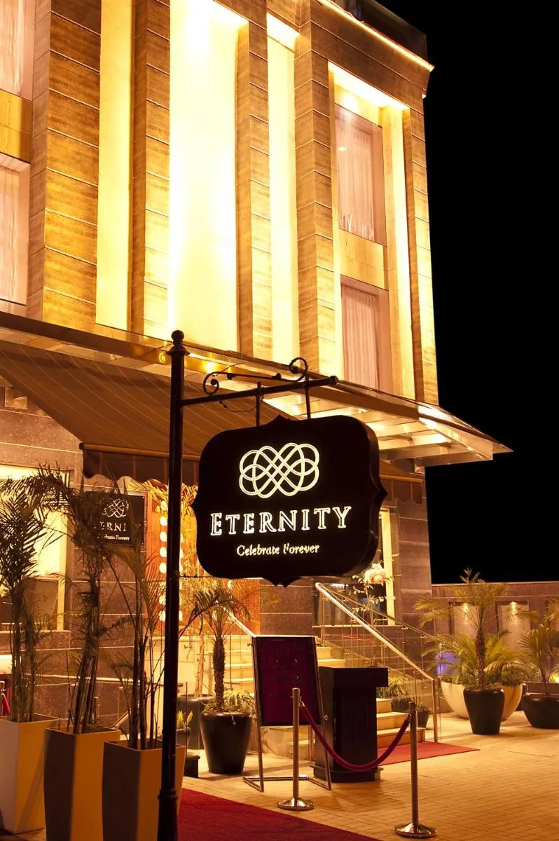 Image 4 of Hotel Eternity