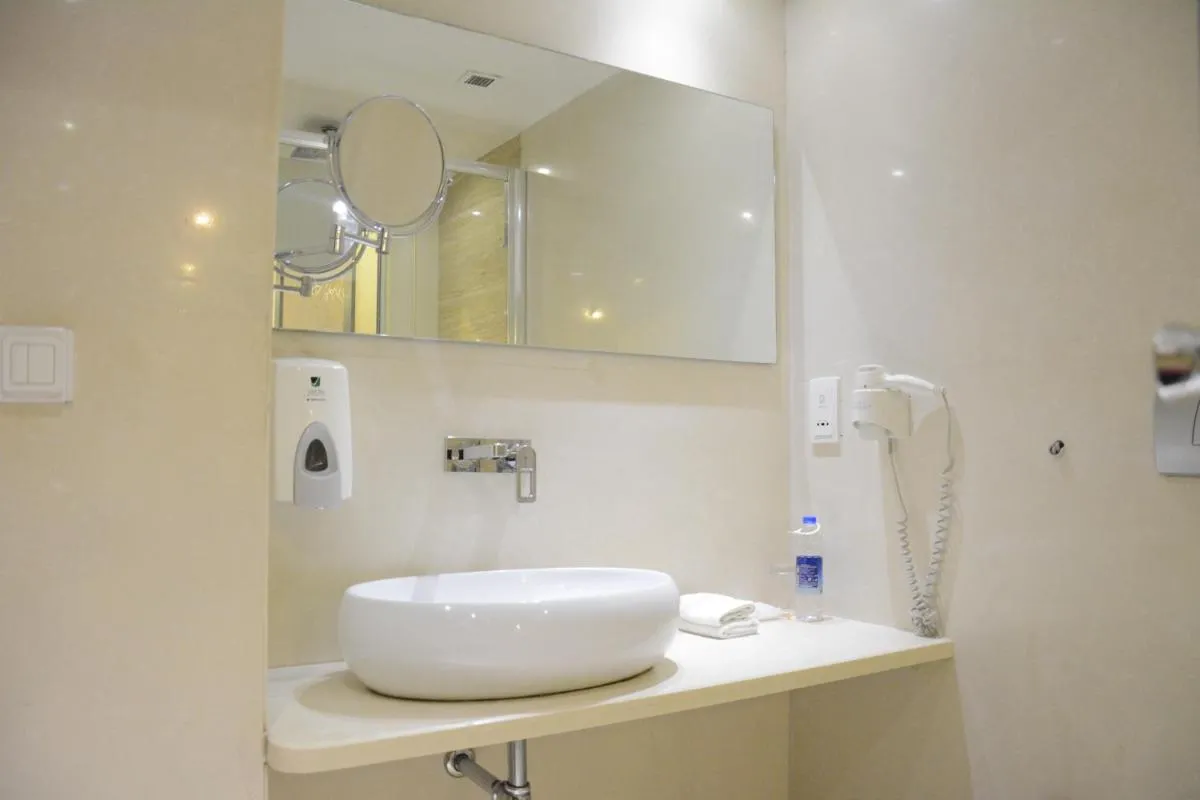 Image 1 of Hotel Godwin Deluxe -Near New Delhi Railway Station – Paharganj