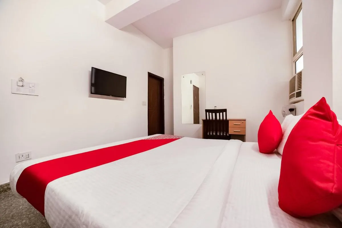 Image 4 of Hotel Honey Inn