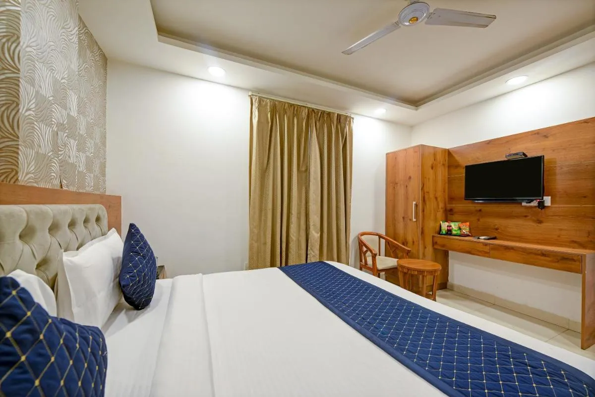 Image 1 of Hotel Pacefic Suites Near Delhi Airport