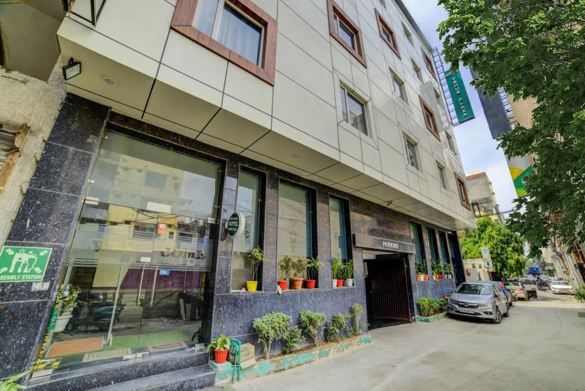 Image 3 of Hotel Smart Plaza Delhi Airport